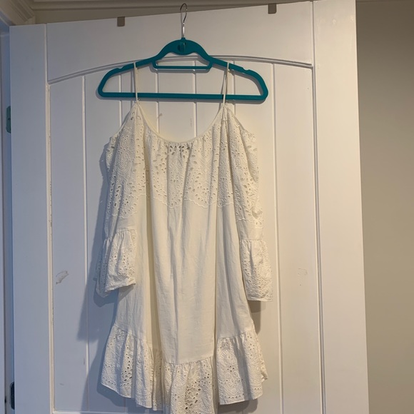 BCBG White dress - Picture 3 of 4